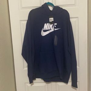 Navy Nike sweatshirt
